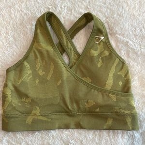 Green Camo Gym Shark Sports Bra size M